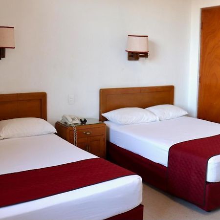 Hotel Calvete Torreón Εξωτερικό φωτογραφία